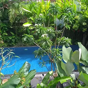 Гостевой дом Tanah Semujan
